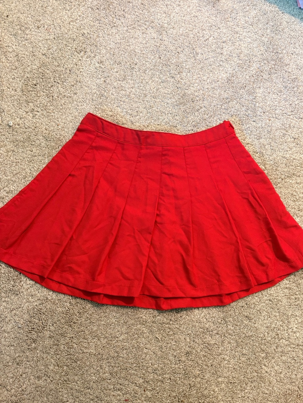 Rue21 pleated mini skirt